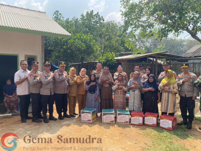 
Kapolres Lampung Timur Resmikan Bedah Rumah Ketiga dalam Rangka Hari Bhayangkara ke-80, Wujud Nyata Kepedulian kepada Masyarakat