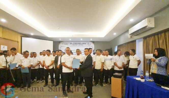 
Ketua Umum SMSI Kukuhkan Pokja Newsroom Jaga Desa di Lampung, Perkuat Sinergi Kawal Tata Kelola Pemerintahan Sampai ke Desa