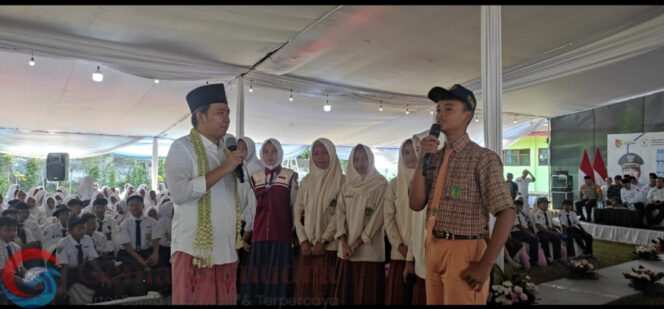 
Oplus_131072