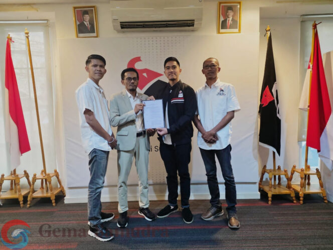 
Ketua Umum Kaesang Pangarep Targetkan Kemenangan PSI Di Tubaba