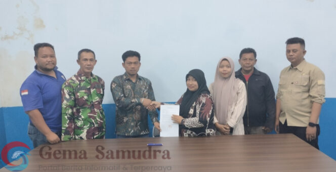 
Guru SDN Tugusari 06 Klarifikasi Soal Susu MBG, Sempat Diduga Kedaluwarsa karena Salah Baca Kode Produksi