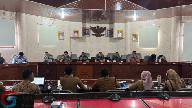 
Sekda Lampung Timur Hadiri Rapat Lanjutan Pembahasan Raperda RTRW